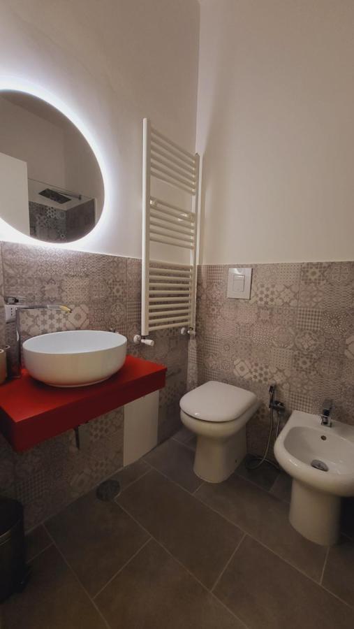 La Casa Di Bruno Suites Неаполь Экстерьер фото